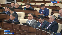 Депутаты АКЗС обсудили отчёт губернатора об итогах работы Правительства в 2021 году